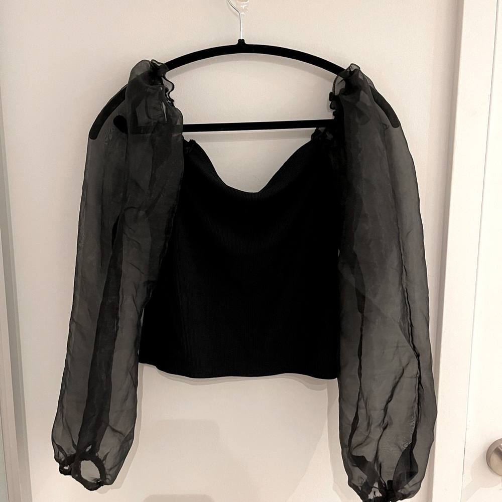Cute black top with puff organza sleeves